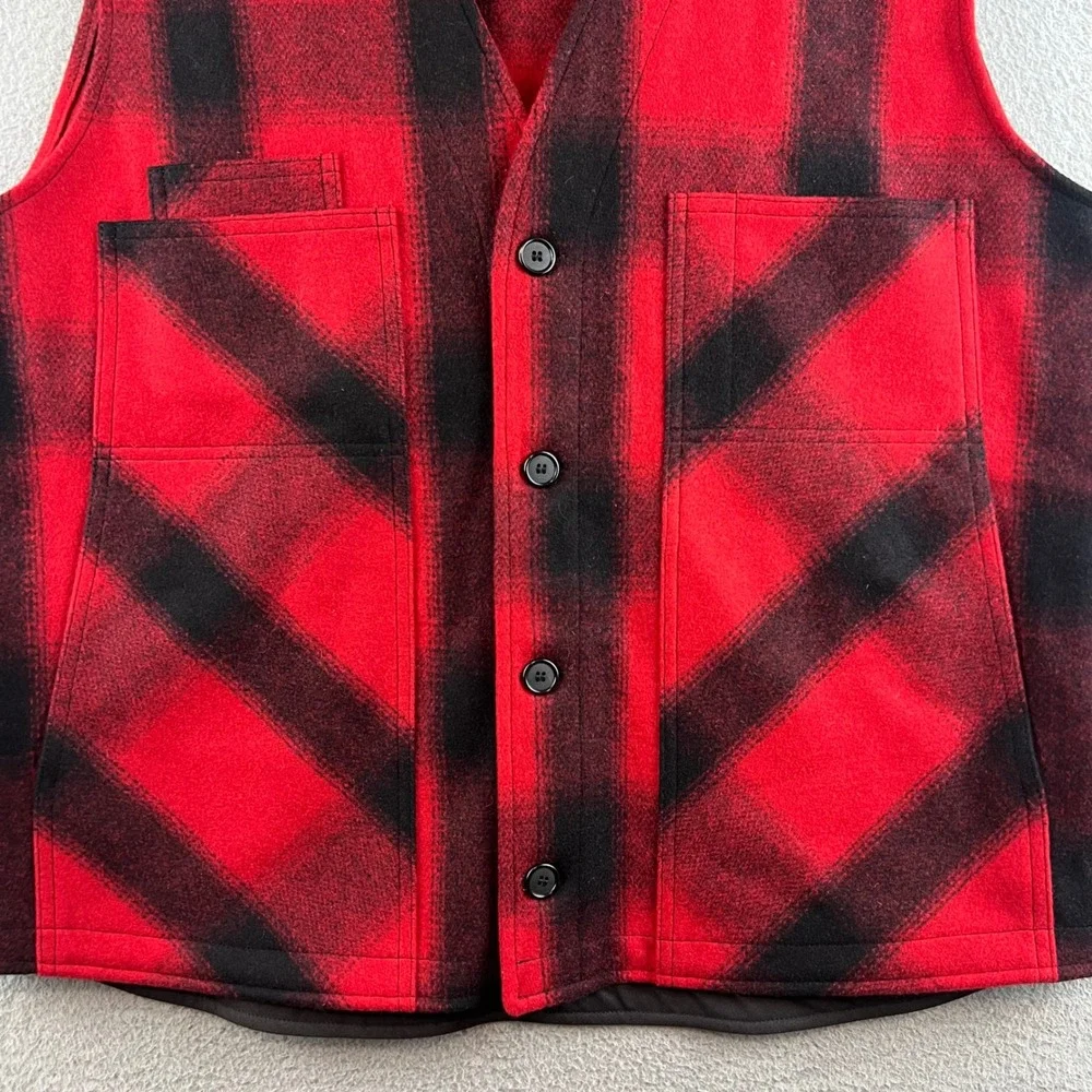 Stormy Kromer Mens Red Black Buffalo Plaid 100% Wool Button Front Vest XL USA